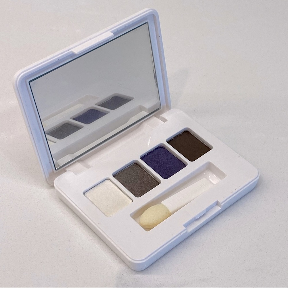 NEW Estée xx Lilly Pure Colour Eye Shadow Palette